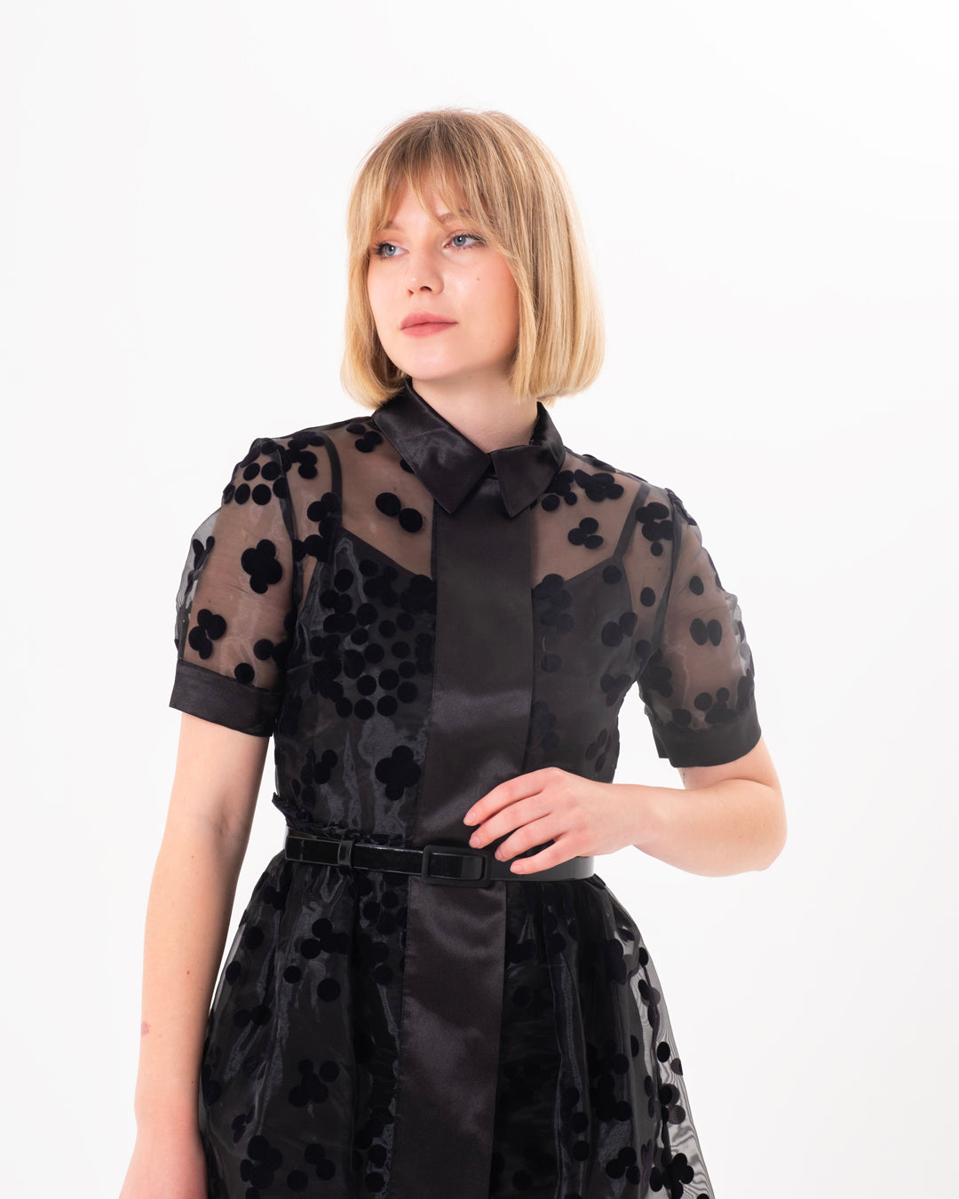 Gömlek Yaka İçi Astarlı Kısa Kol Elbise