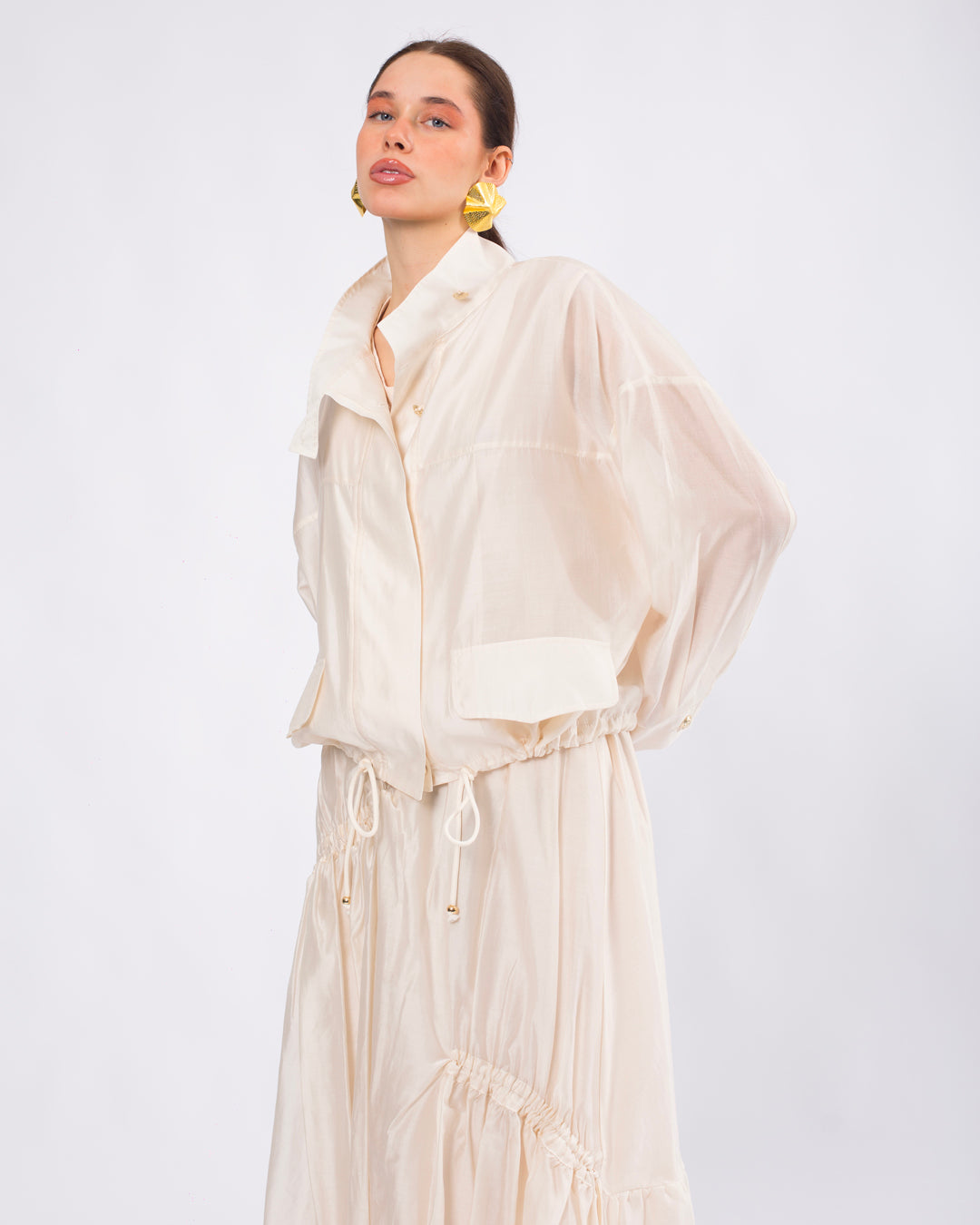 Yaka Detaylı Önü Düğmeli Oversize Ceket-Atlet-Beli Lastikli Etek Takım