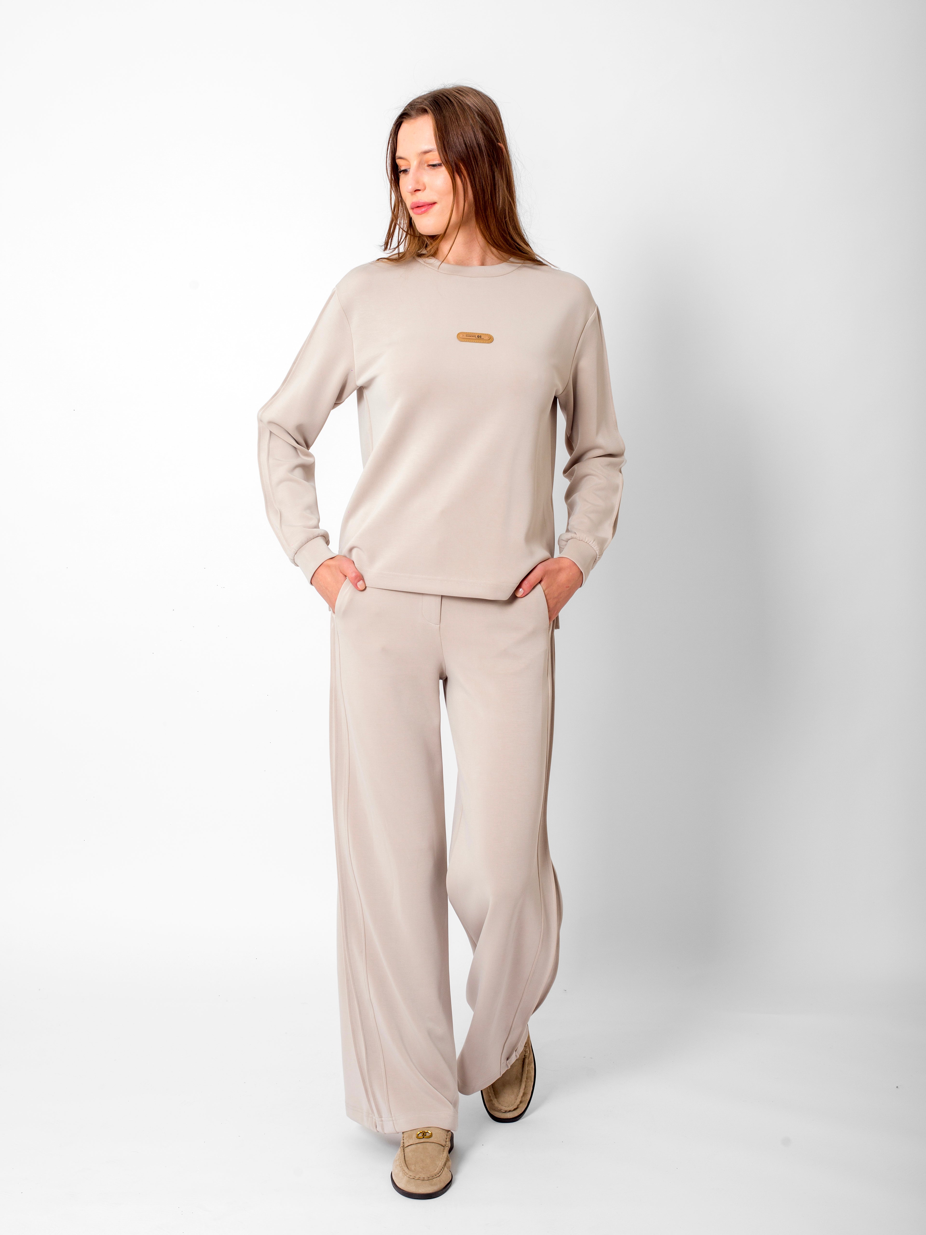 Gömlek Yaka Süet Yelek-Sweatshirt-Beli Lastikli Pantolon Takım