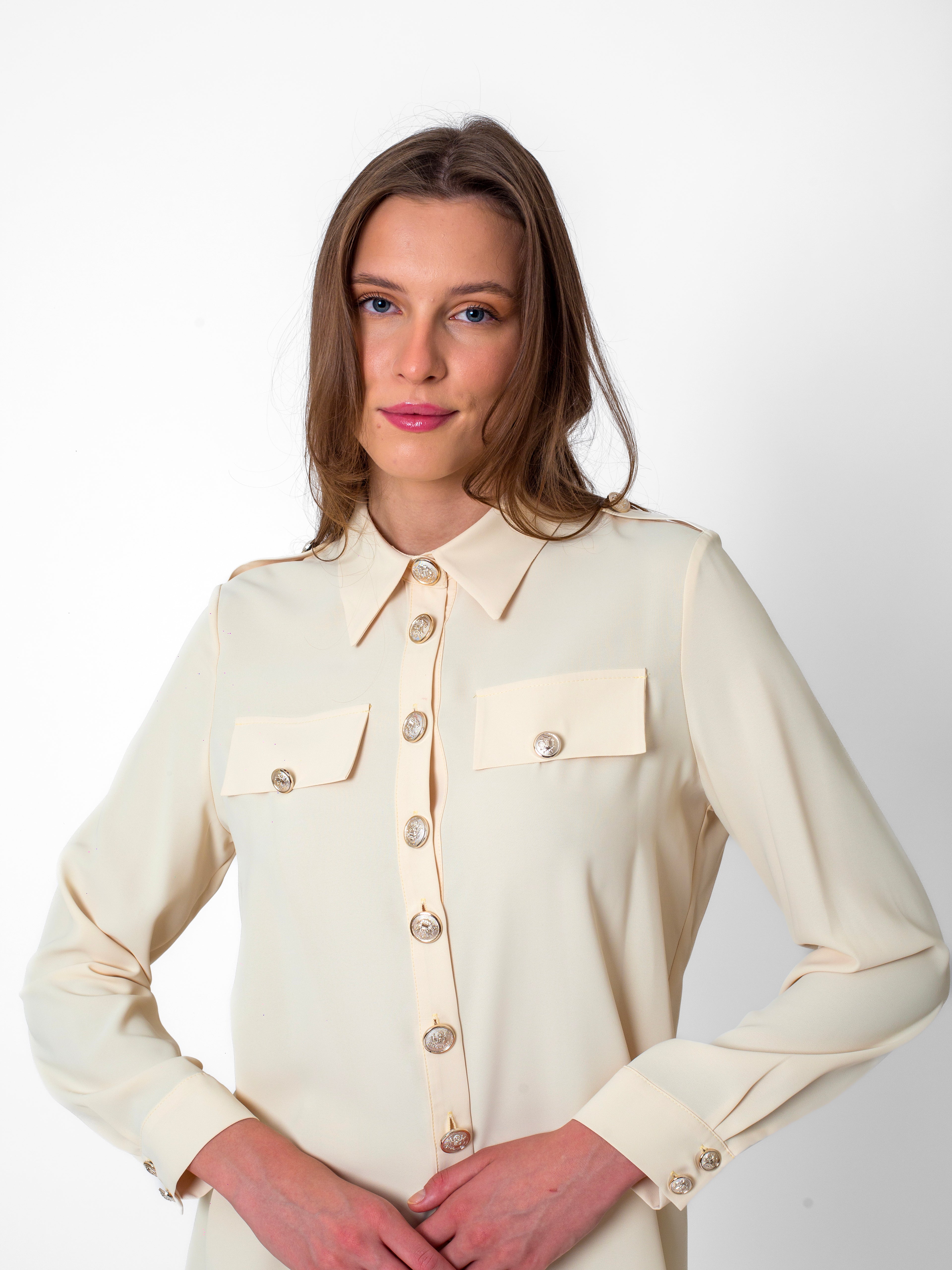 Gömlek Yaka Önü Düğme Detaylı Cep Aksesuarlı Bluz