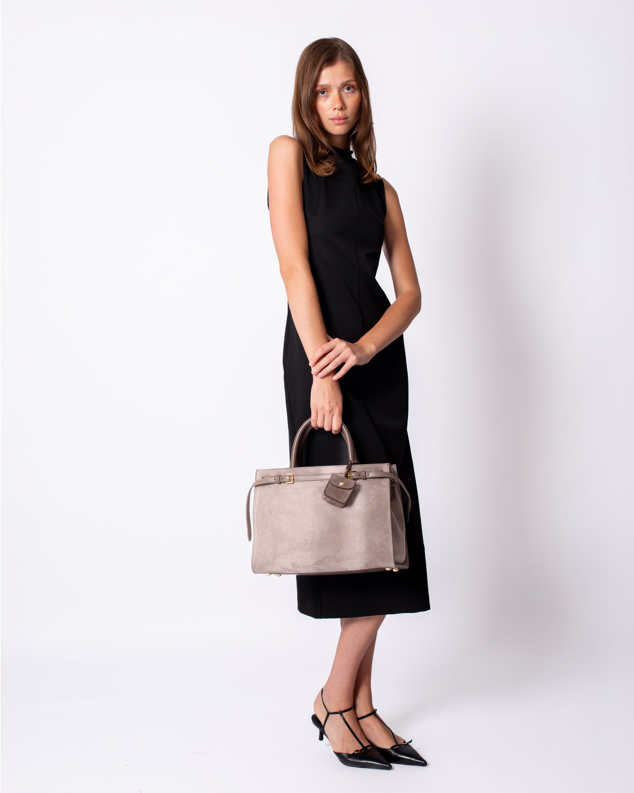 Yuvarlak Yaka İçi Astarlı Elbise