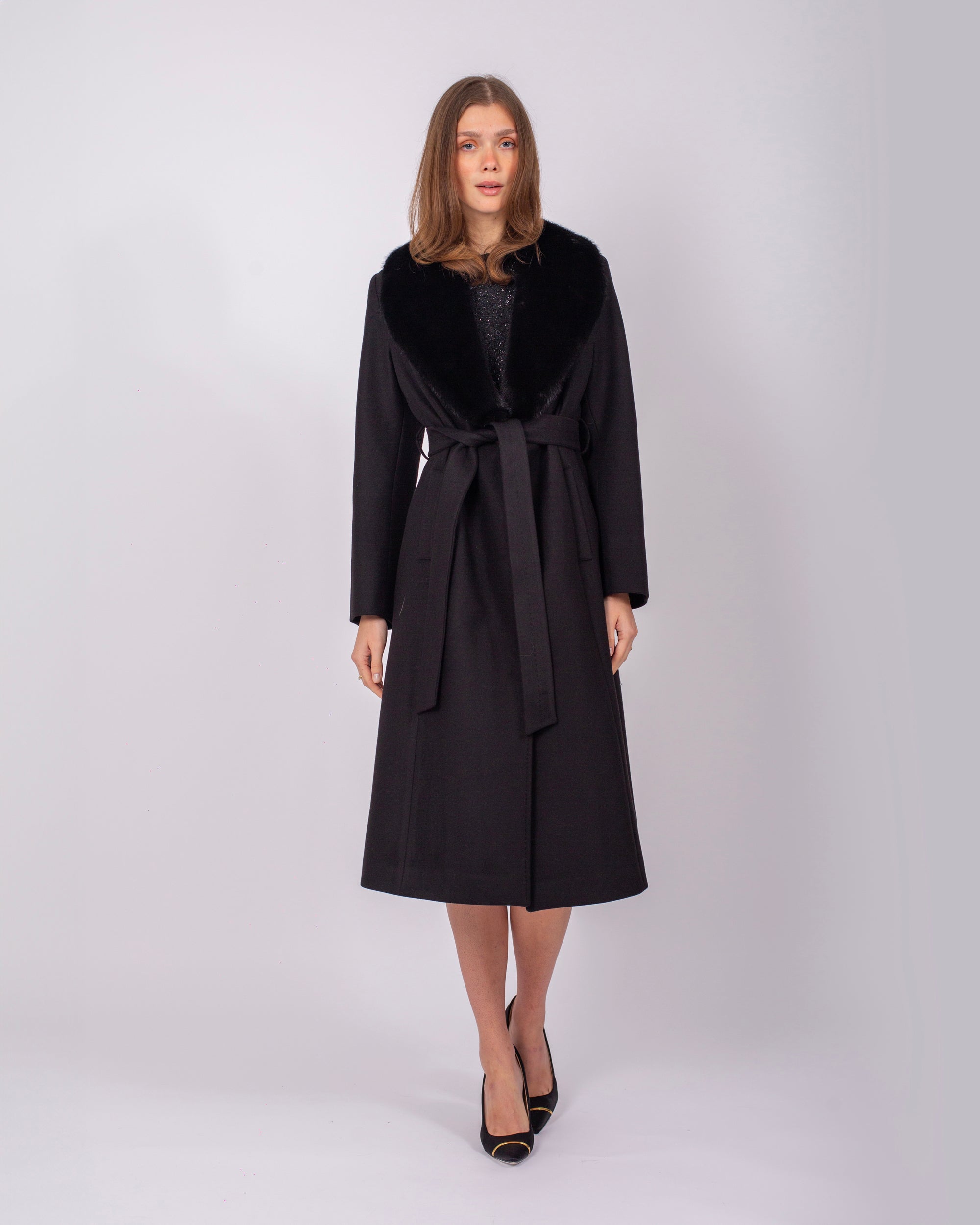 Yakası Vizon Kürklü Kemerli Cashmere Kaban