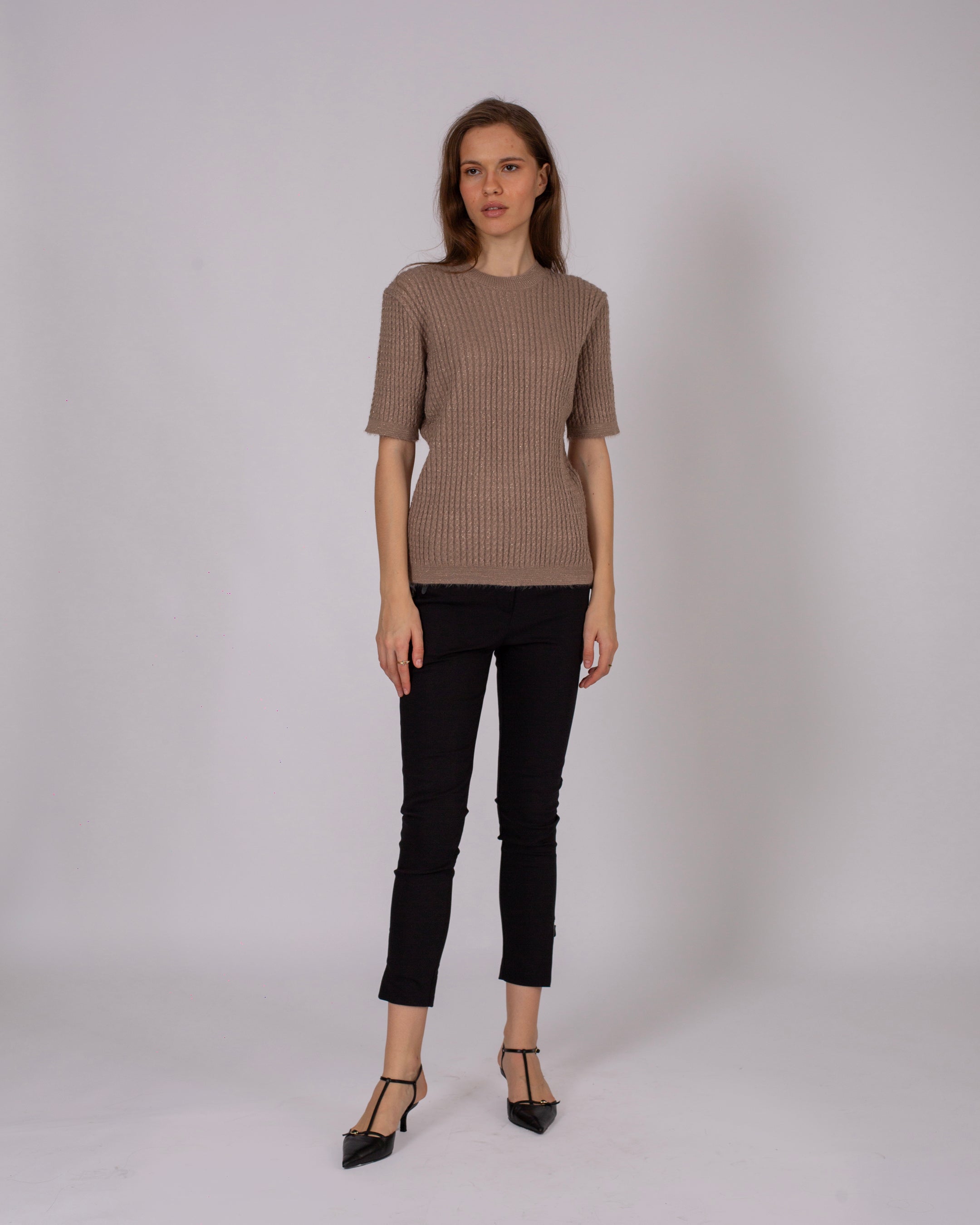 Yuvarlak Yaka Kısa Kollu Triko Kazak