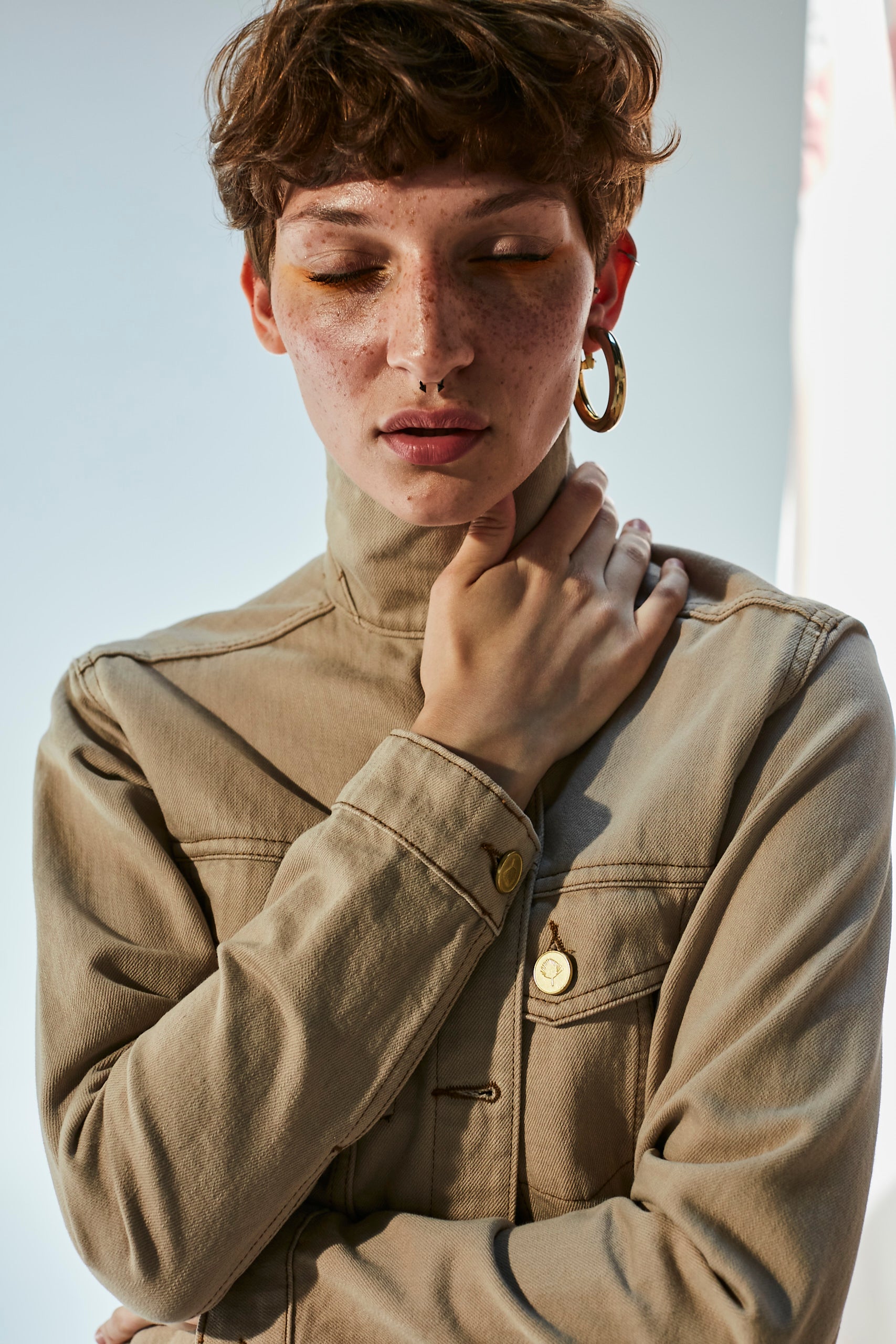 Arka Geometrik Nakış İşlemeli Ceket