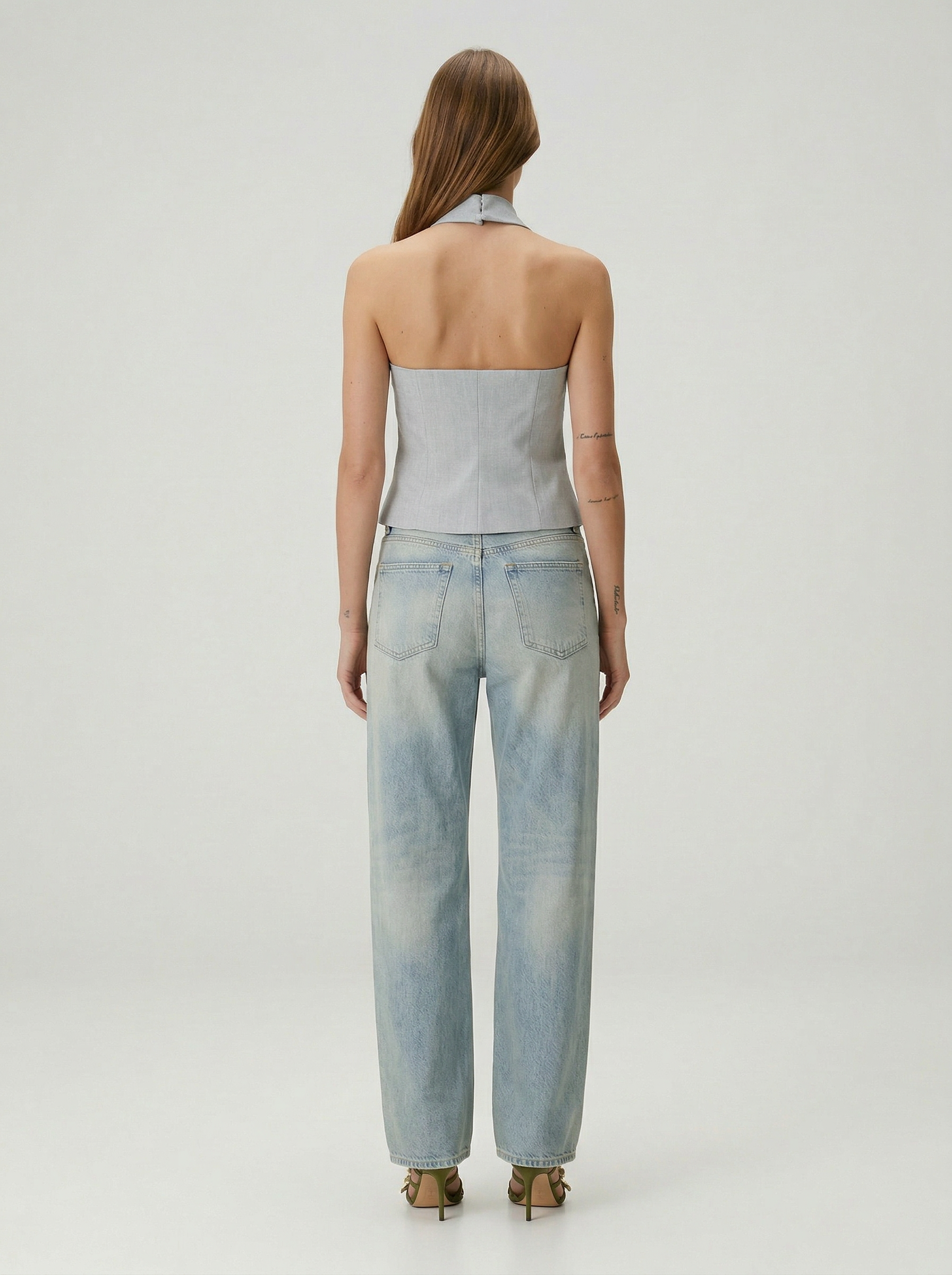 Boyun Detaylı Önü Düğmeli Yelek