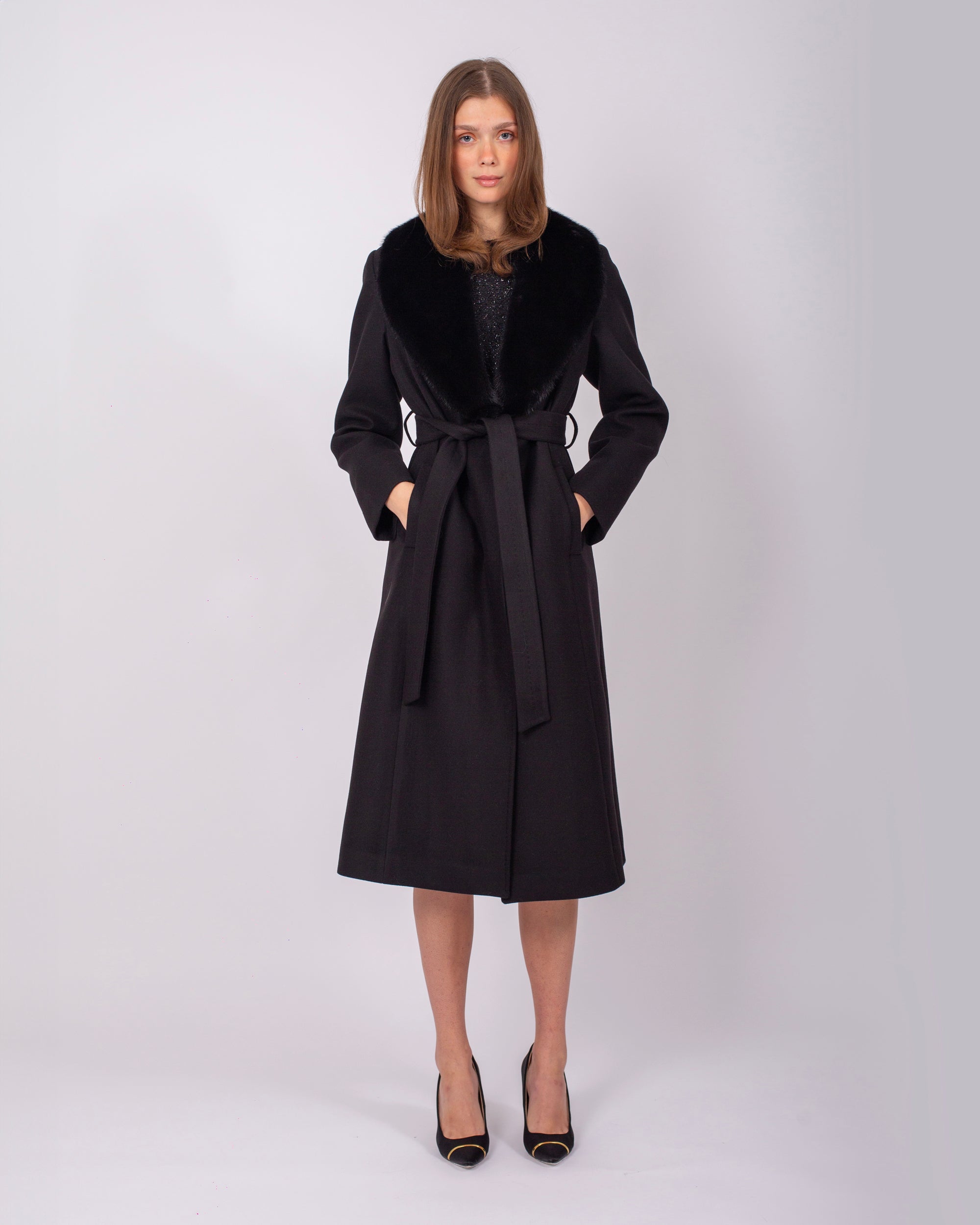 Yakası Vizon Kürklü Kemerli Cashmere Kaban