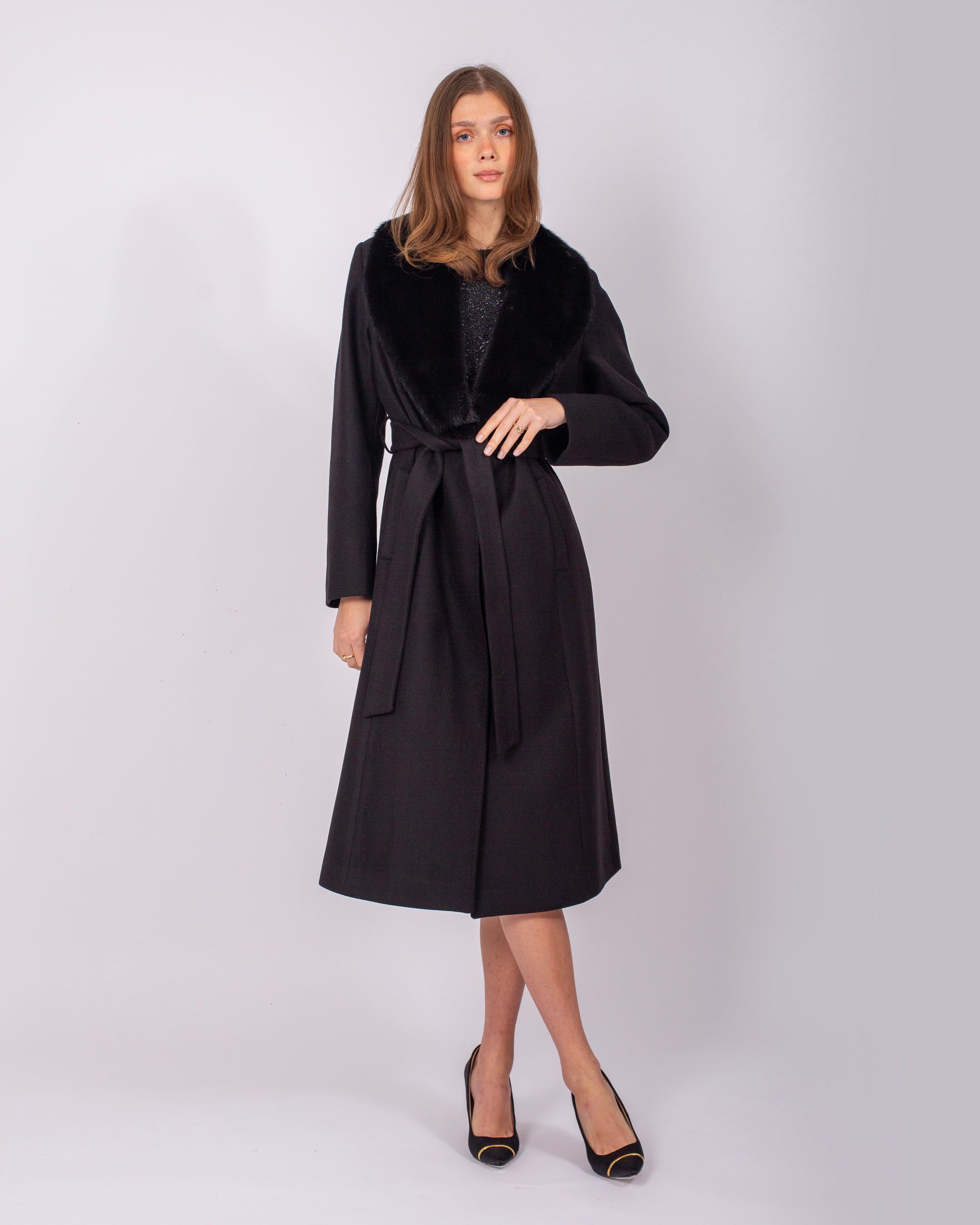 Yakası Vizon Kürklü Kemerli Cashmere Kaban