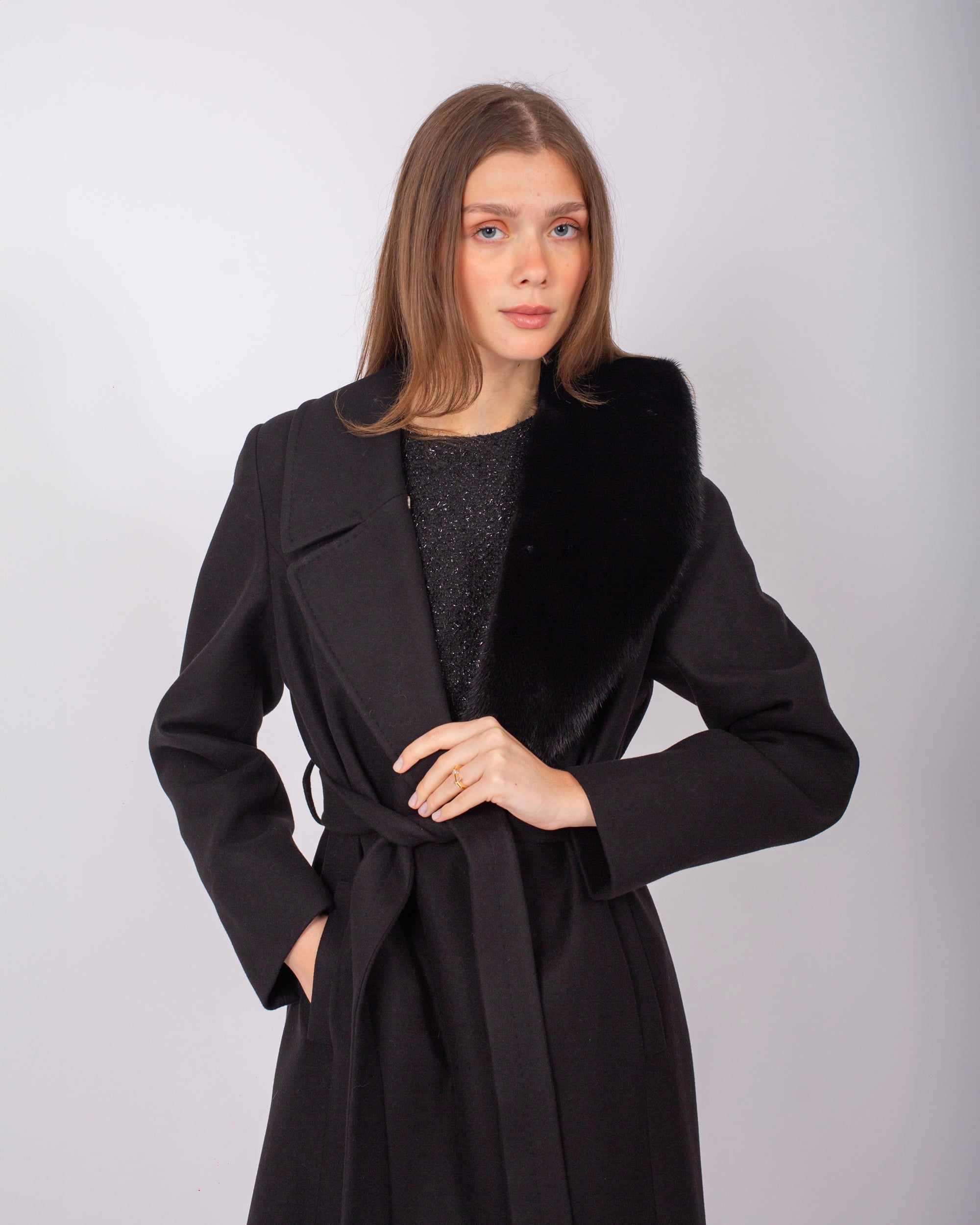 Yakası Vizon Kürklü Kemerli Cashmere Kaban