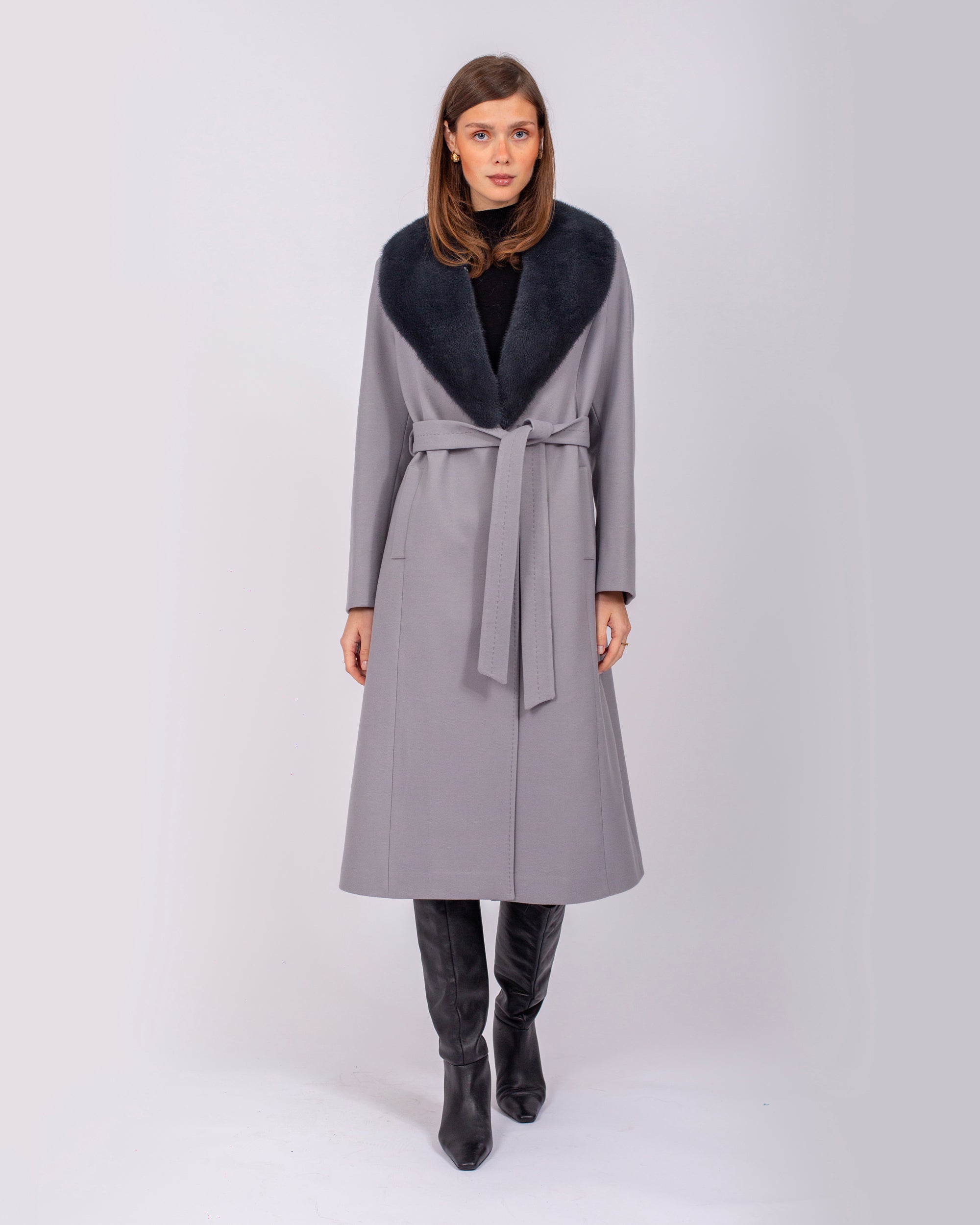 Yakası Vizon Kürklü Kemerli Cashmere Kaban